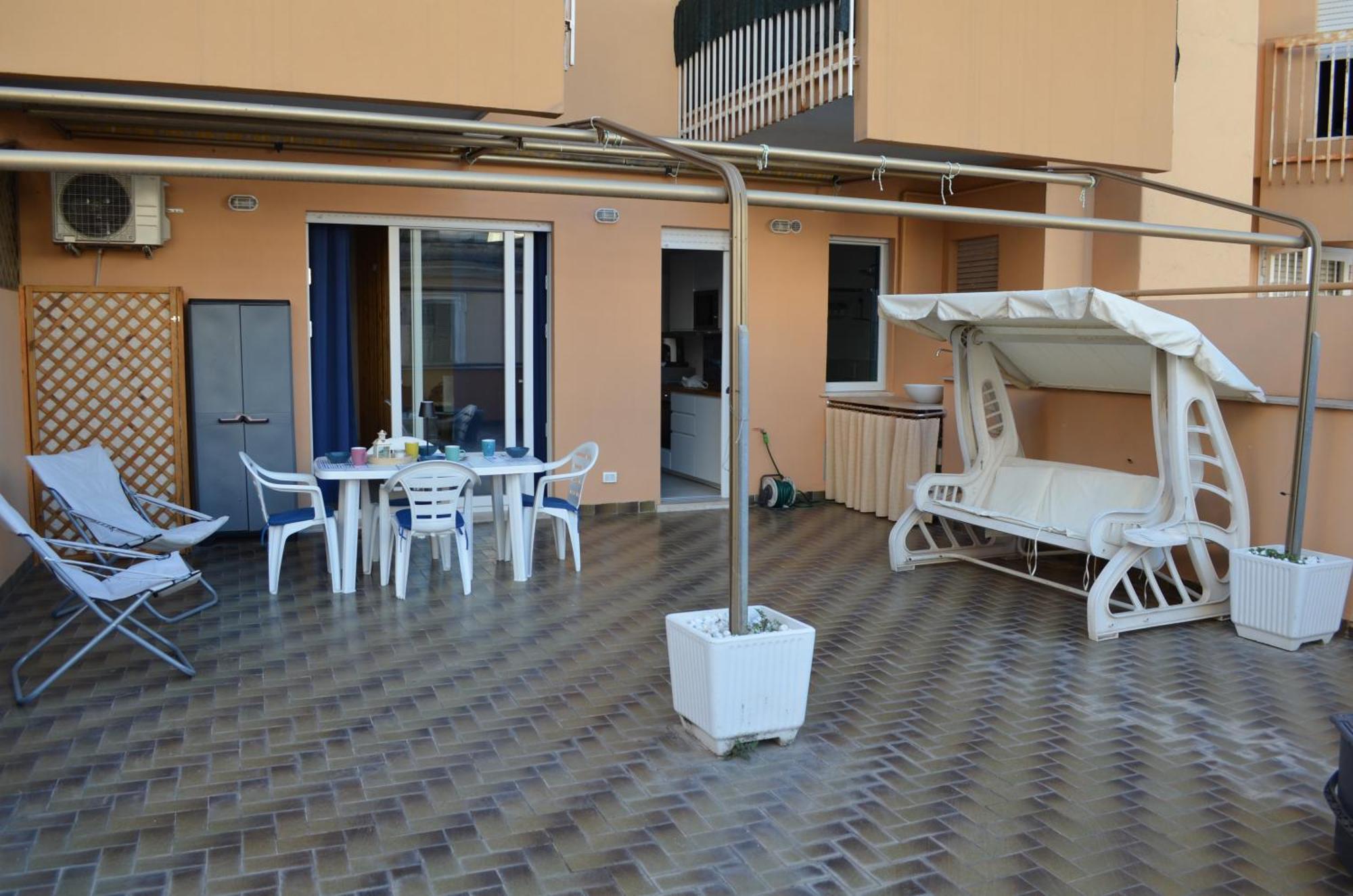 Open Space Centralissimo Nettuno Fronte Porto Zewnętrze zdjęcie